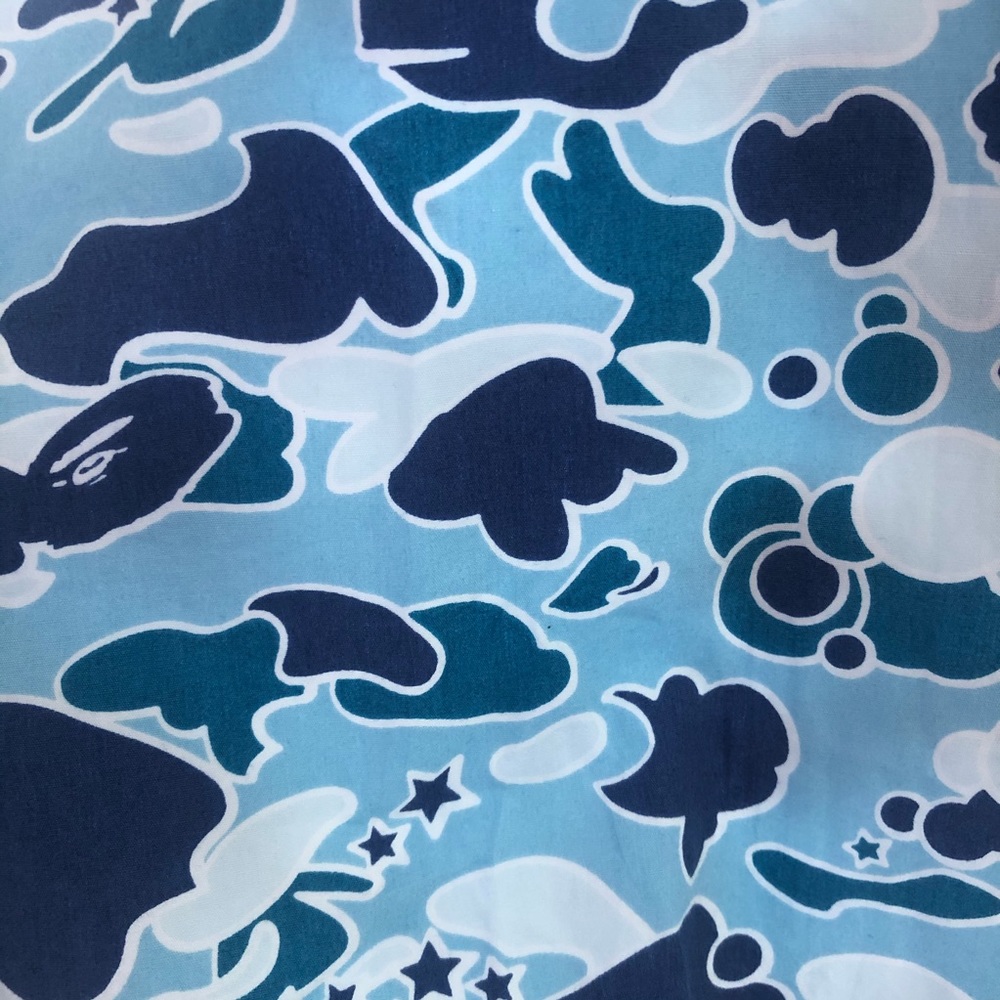 BLUE BAPE PSYCHE CAMO BUTTON UP - Picture 6 of 9